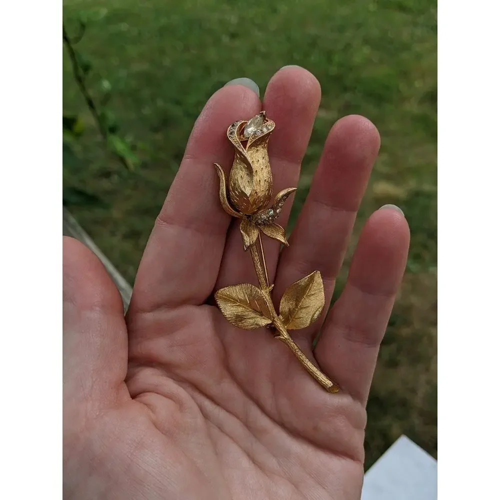 Golden Rose rhinestone accent brooch